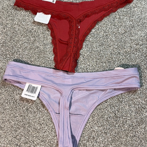B Tempted Thong Panties NWT Size S Lot of 2 - Picture 2 of 2